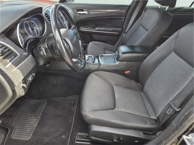 2019 Chrysler 300 Touring