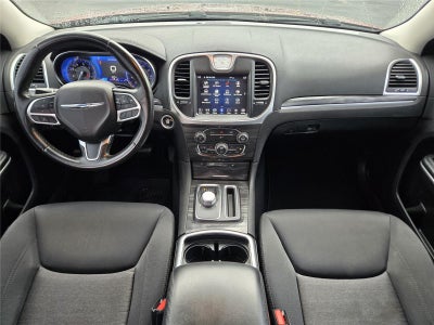 2019 Chrysler 300 Touring