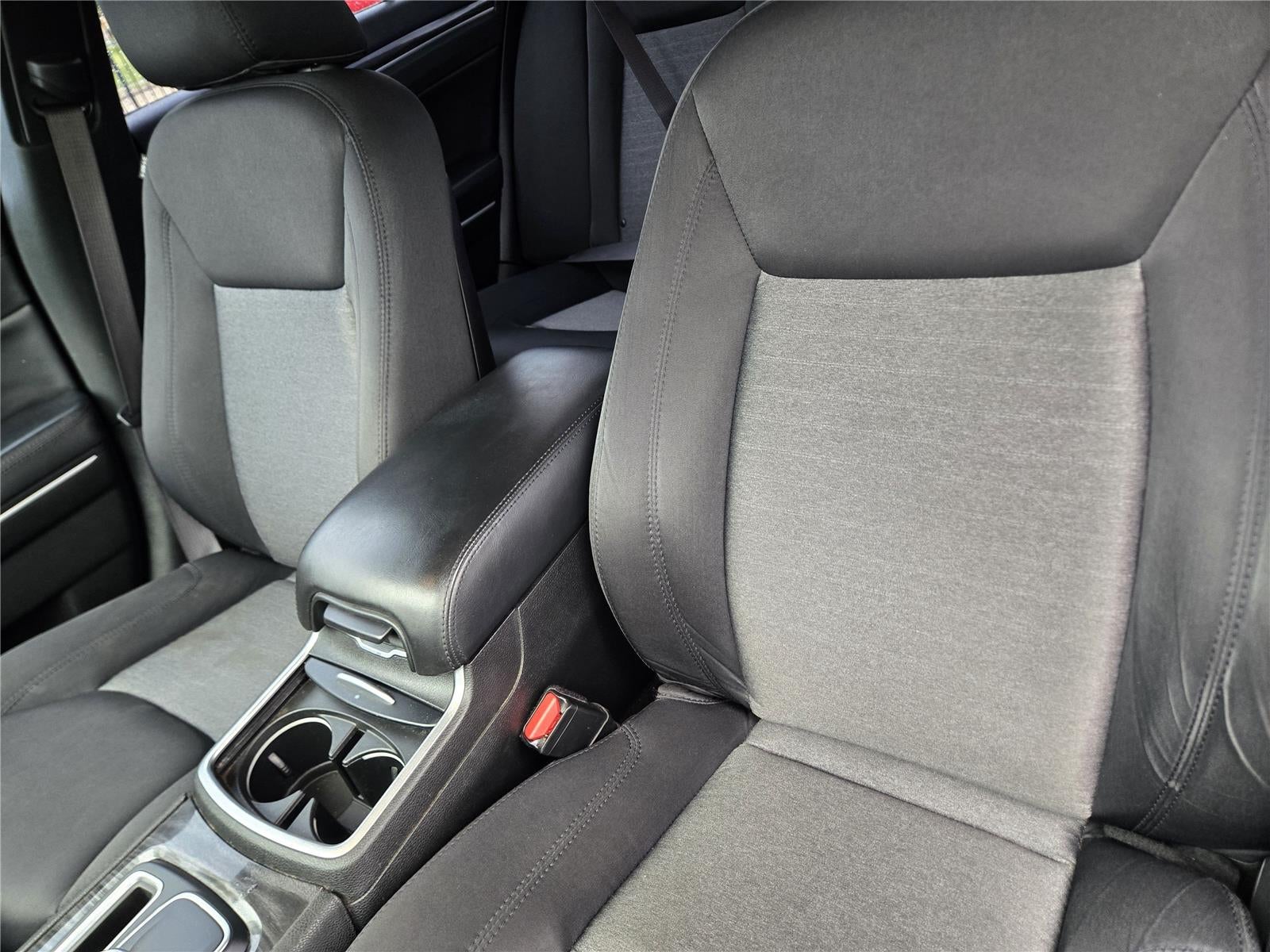 2019 Chrysler 300 Touring