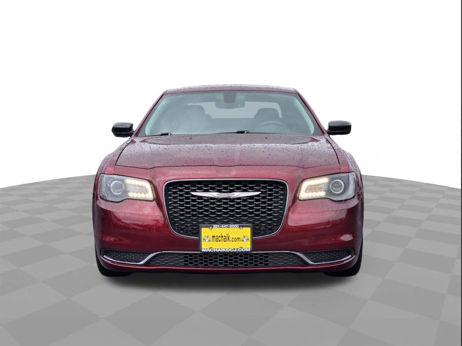 2019 Chrysler 300 Touring