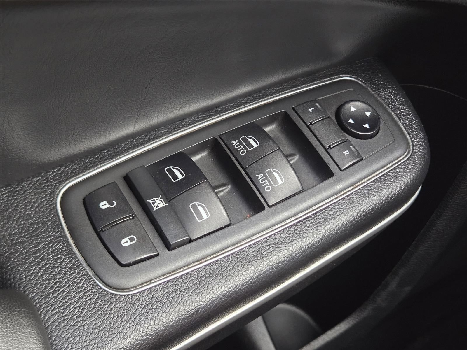 2019 Chrysler 300 Touring