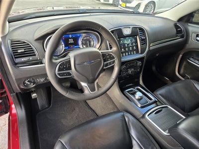 2023 Chrysler 300 Touring L