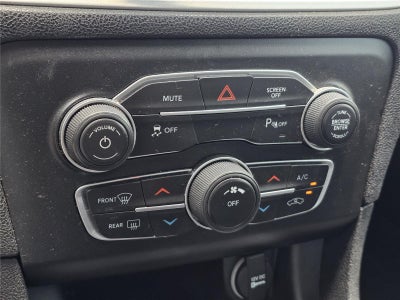 2019 Dodge Charger SXT