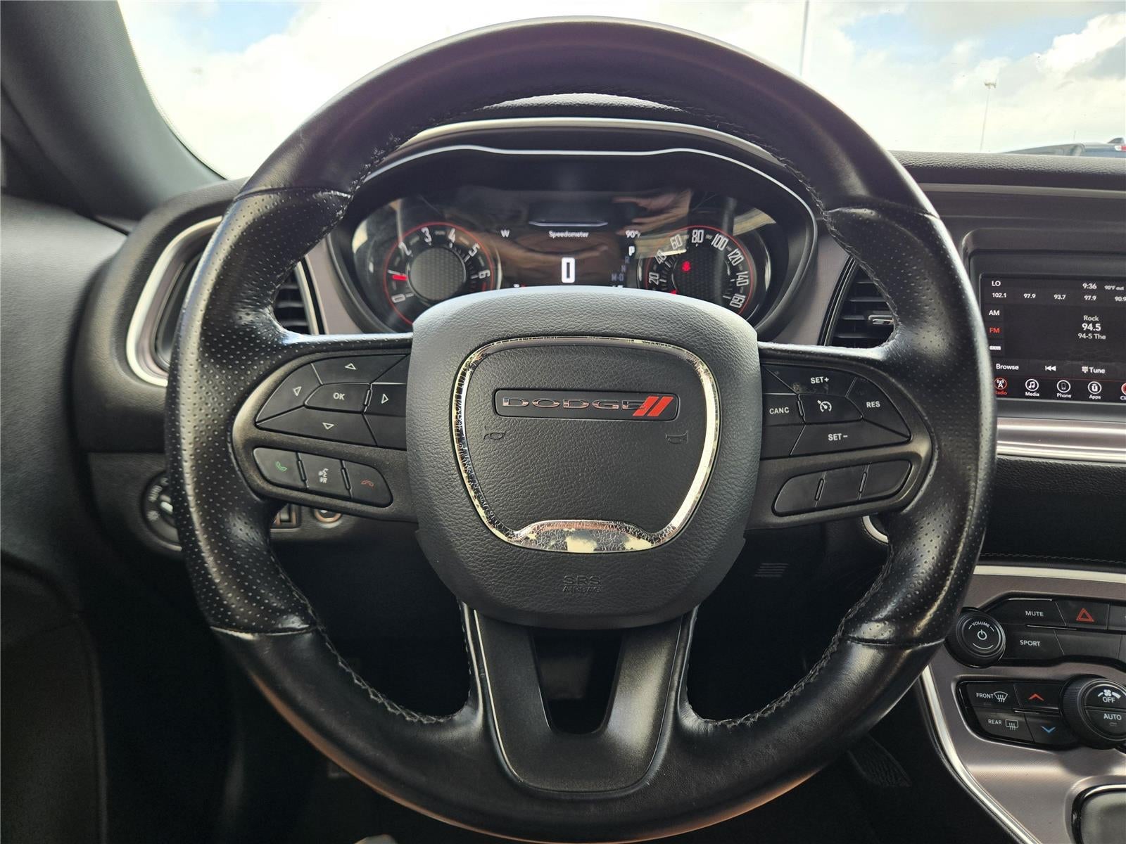 2021 Dodge CHALLENGER SXT