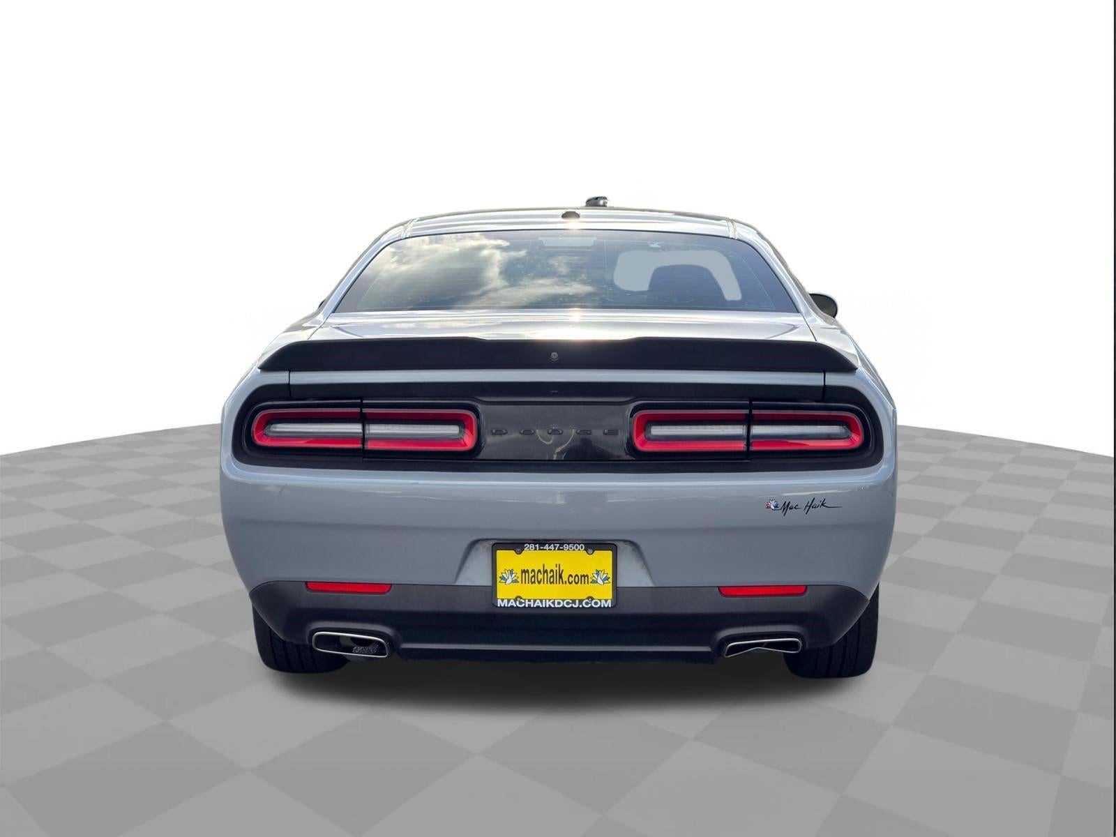 2021 Dodge CHALLENGER SXT
