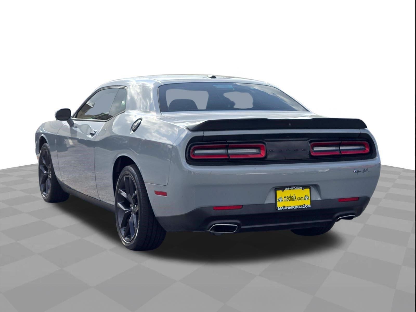 2021 Dodge CHALLENGER SXT