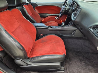 2018 Dodge Challenger SXT Plus