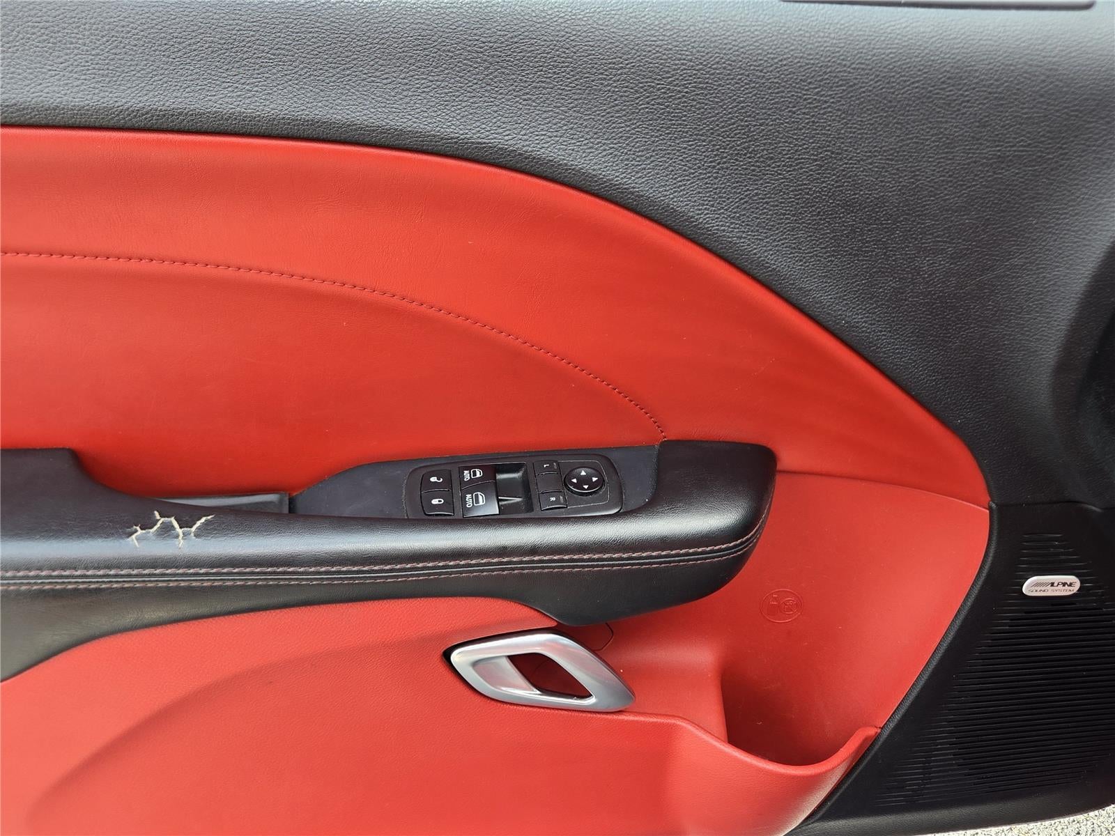 2018 Dodge Challenger SXT Plus
