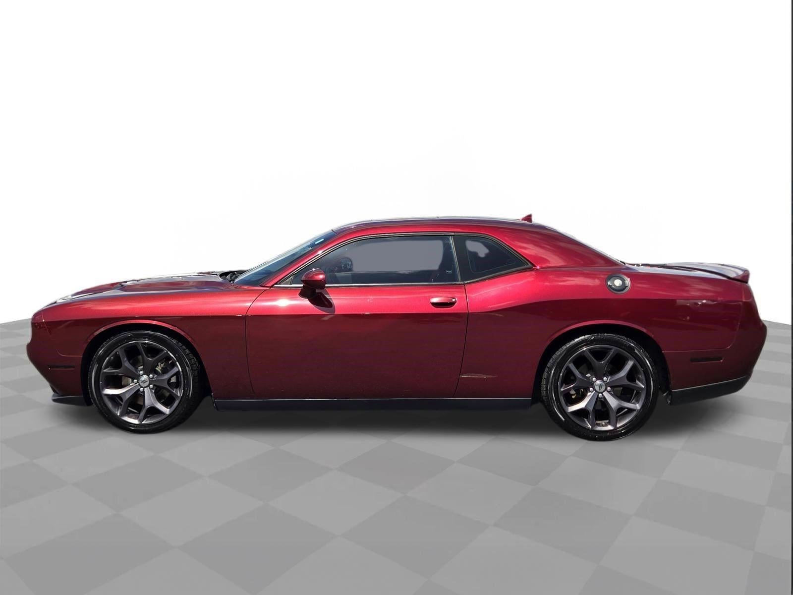 2018 Dodge Challenger SXT Plus