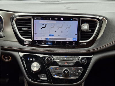 2024 Chrysler Pacifica Pinnacle