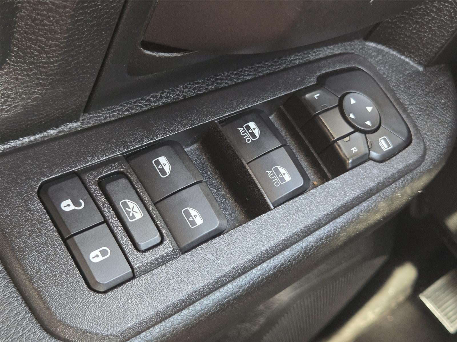 2025 RAM 3500 TRADESMAN