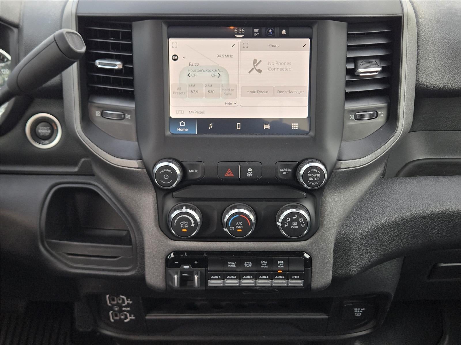 2024 RAM 5500 Base