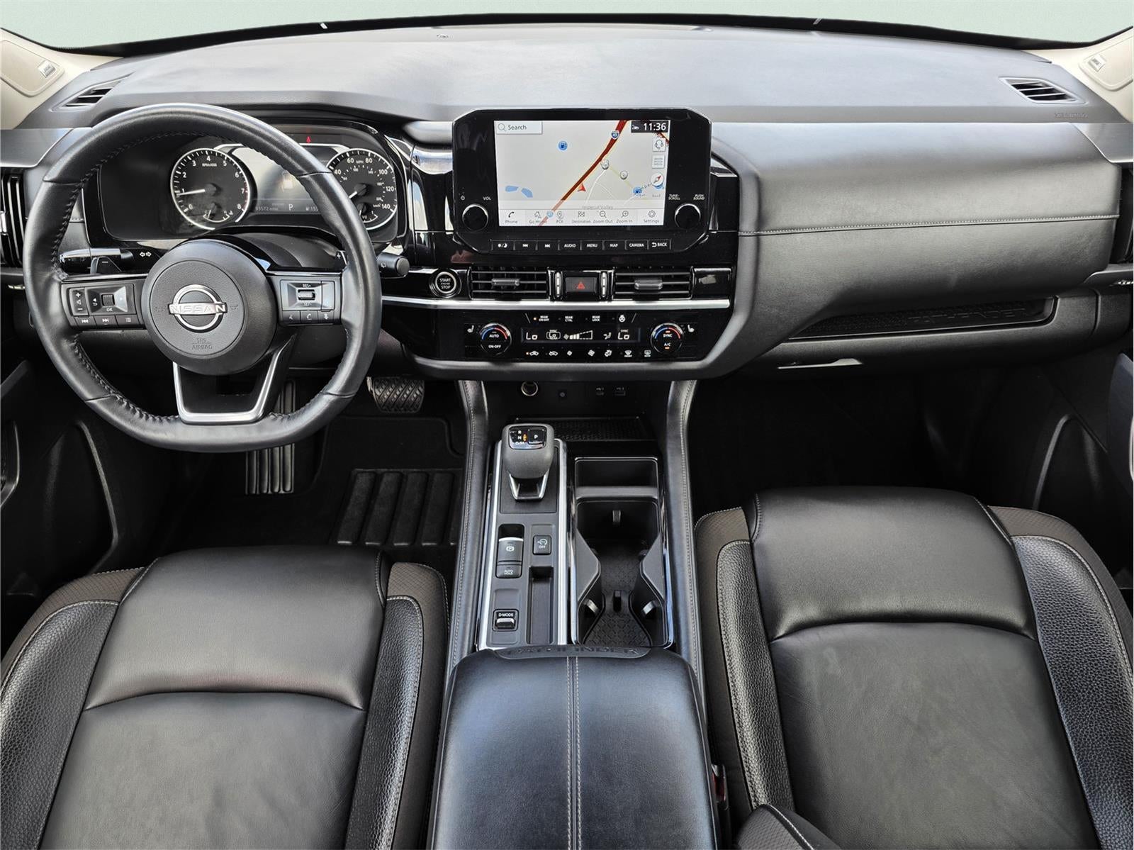 2023 Nissan Pathfinder SL