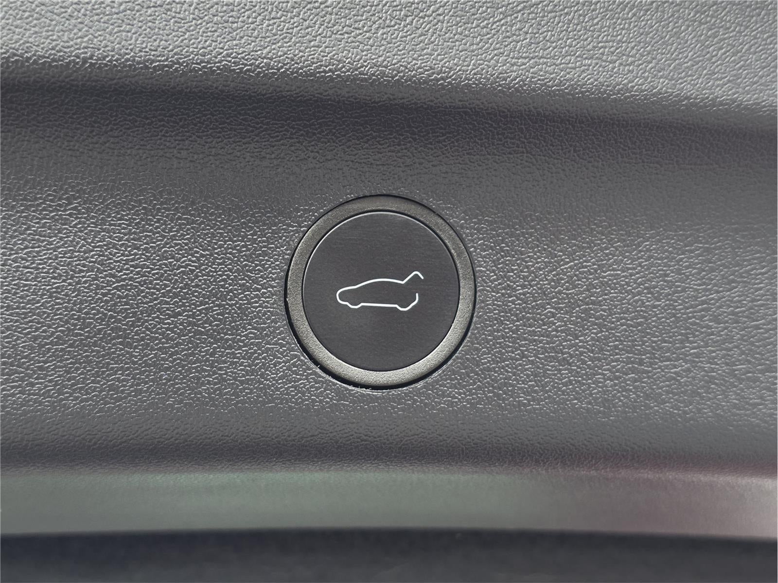 2024 Tesla TESLA S Base