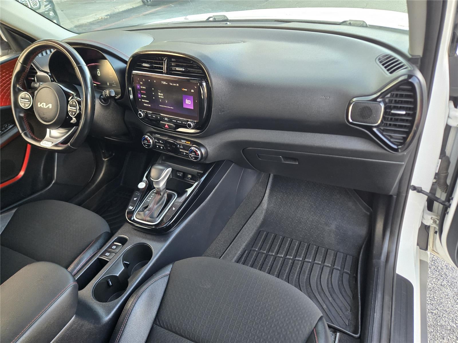 2023 Kia Soul GT-Line