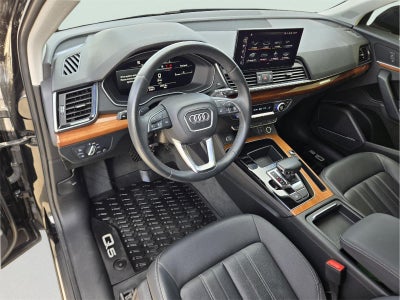 2022 Audi Q5 S line Premium Plus