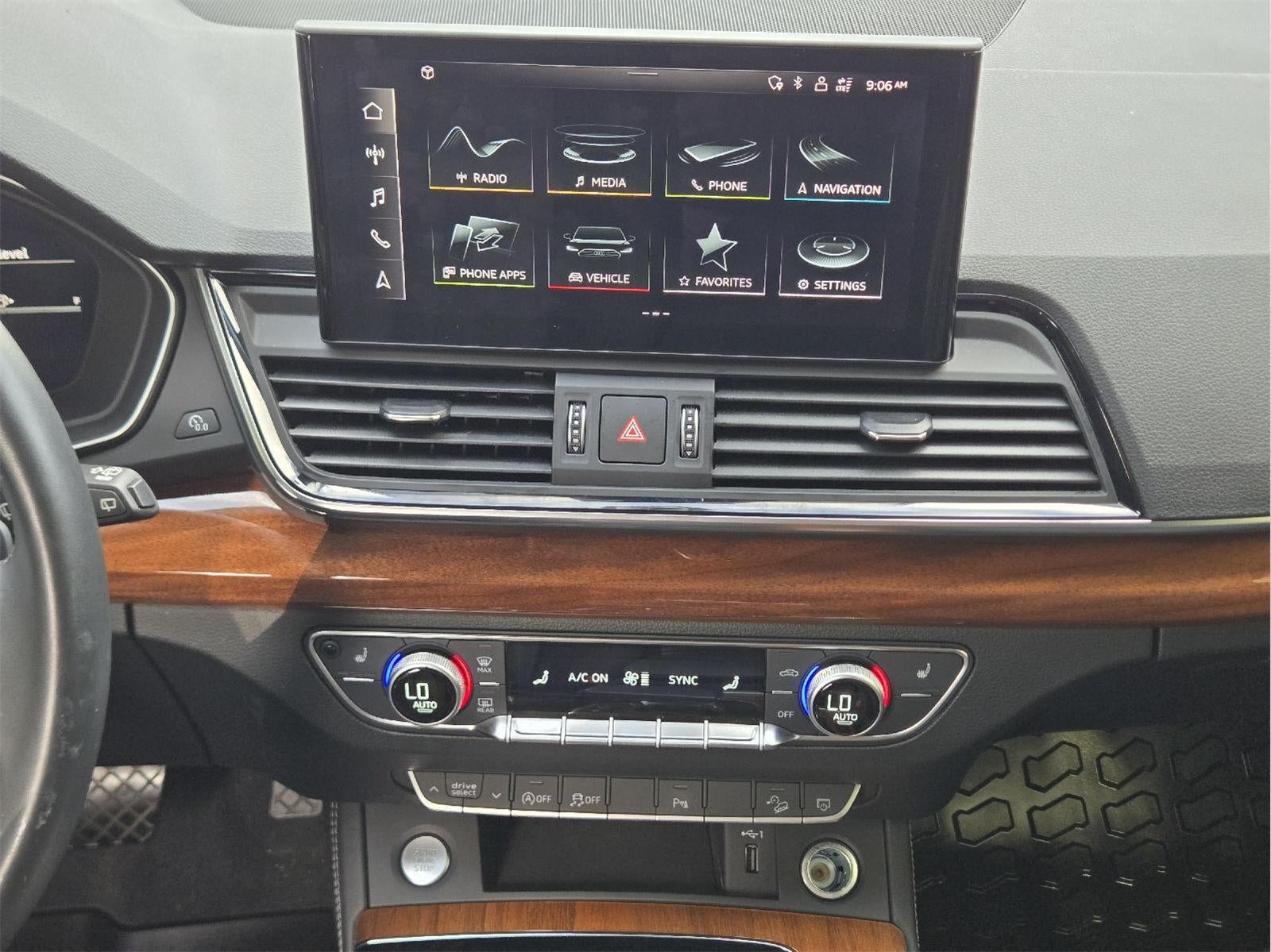 2022 Audi Q5 S line Premium Plus