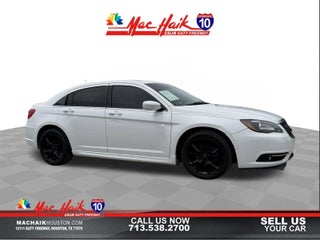 2014 Chrysler 200 Limited