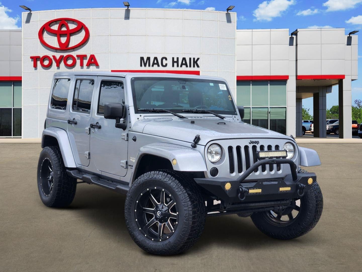 2015 Jeep WRANGLER UNLIMITED Sahara