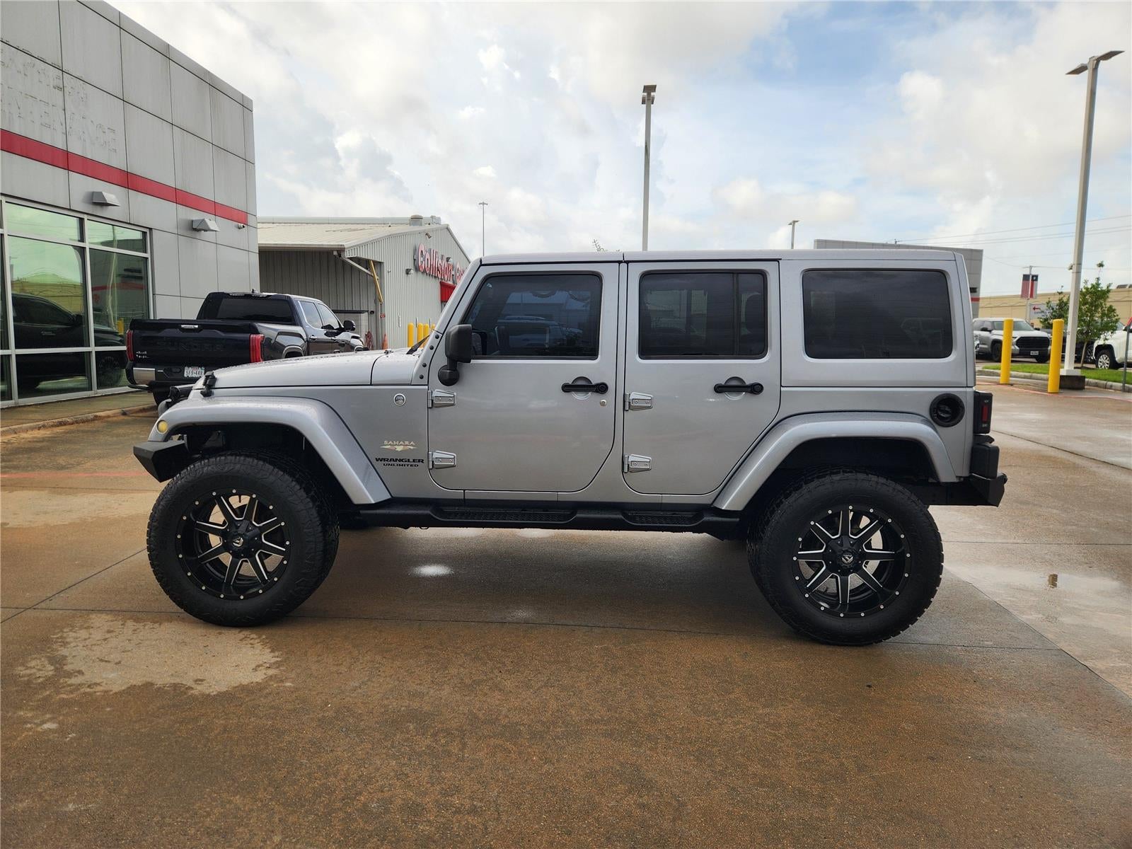 2015 Jeep WRANGLER UNLIMITED Sahara