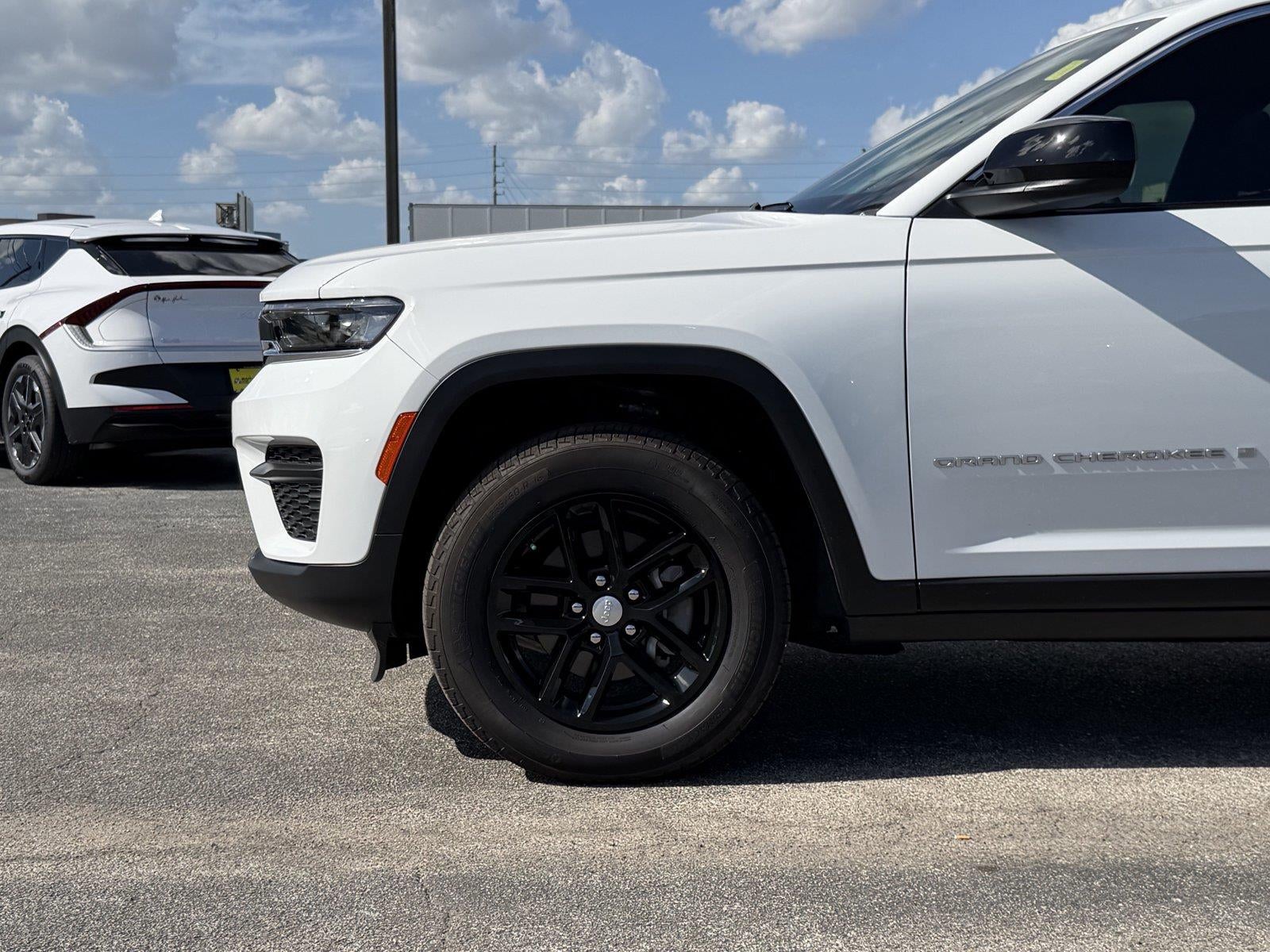 2025 Jeep Grand Cherokee Laredo X