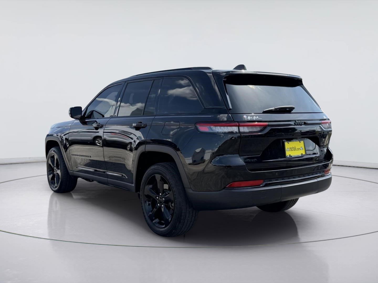 2022 Jeep Grand Cherokee Altitude