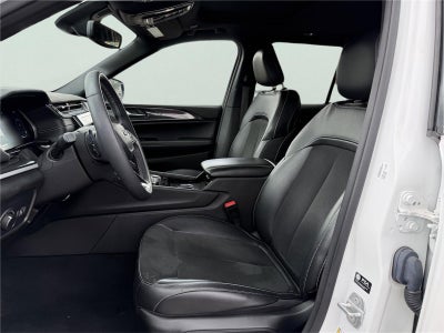 2023 Jeep GRAND CHEROKEE Altitude 4x4