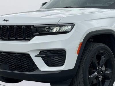 2023 Jeep GRAND CHEROKEE Altitude 4x4