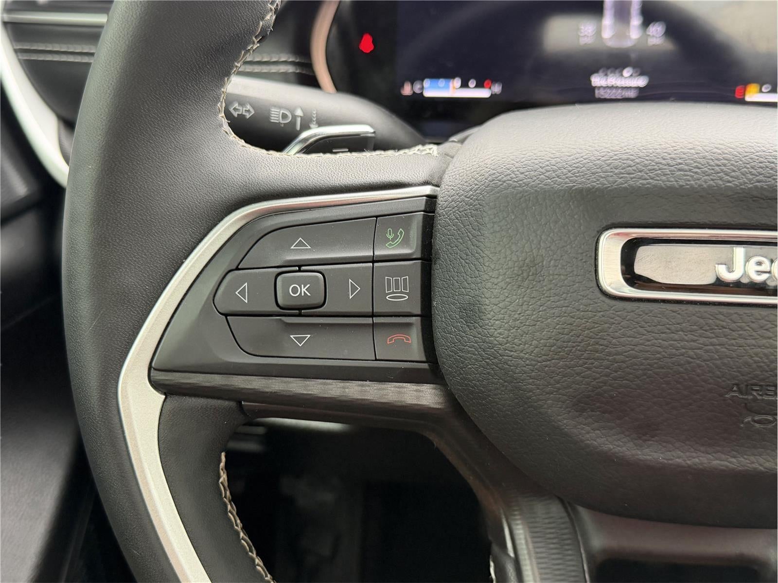 2024 Jeep GRAND CHEROKEE LARE