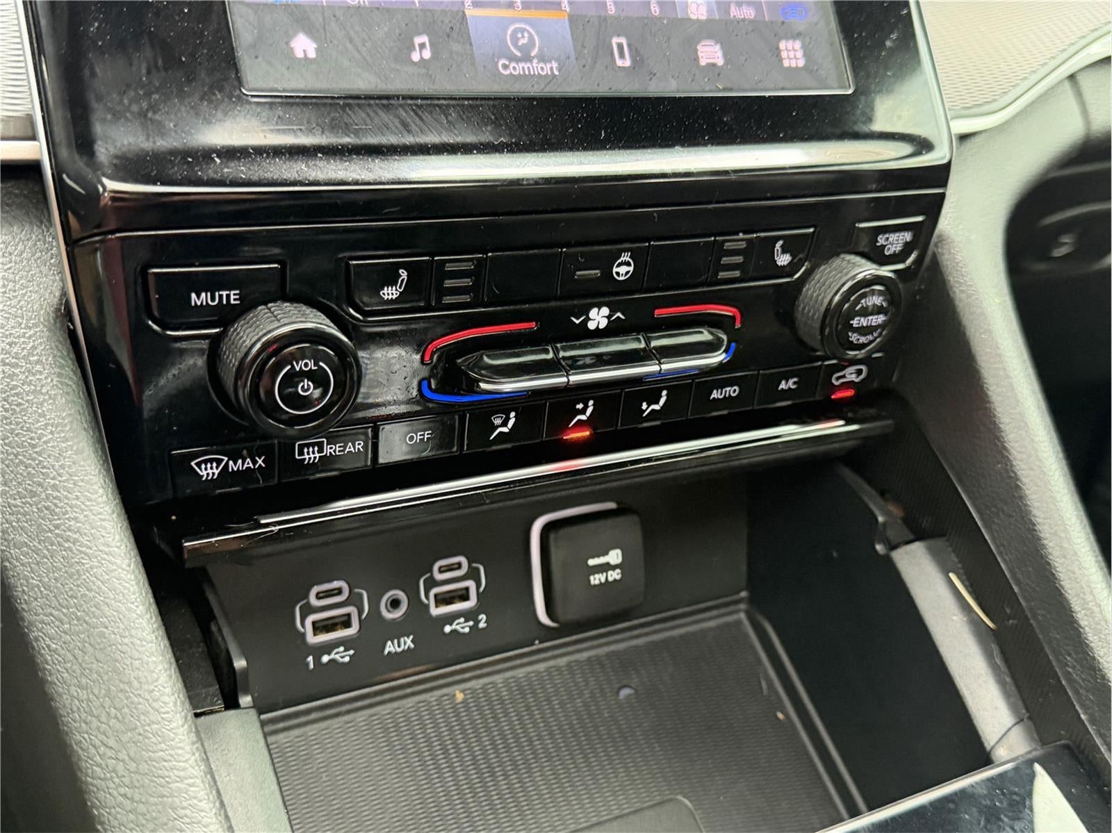 2024 Jeep GRAND CHEROKEE LARE