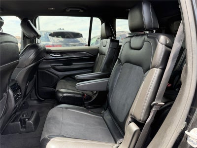 2023 Jeep Grand Cherokee L Altitude 4x4