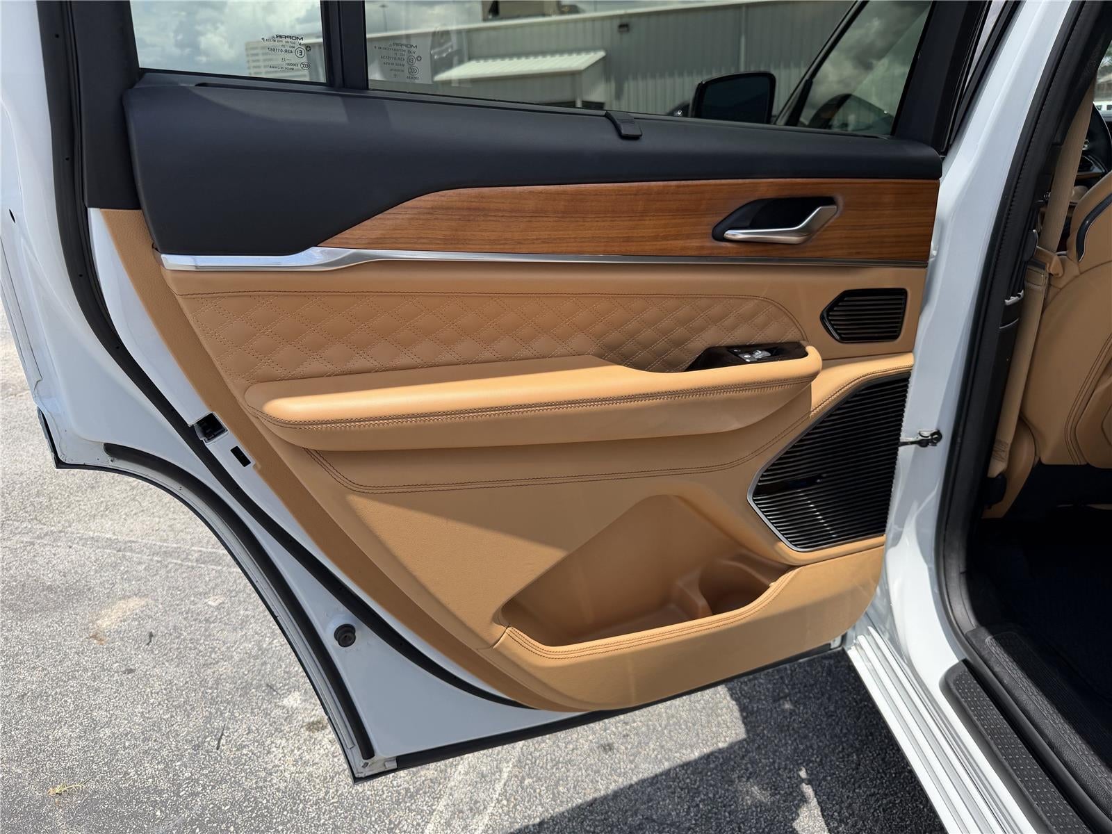 2021 Jeep Grand Cherokee L Summit Reserve