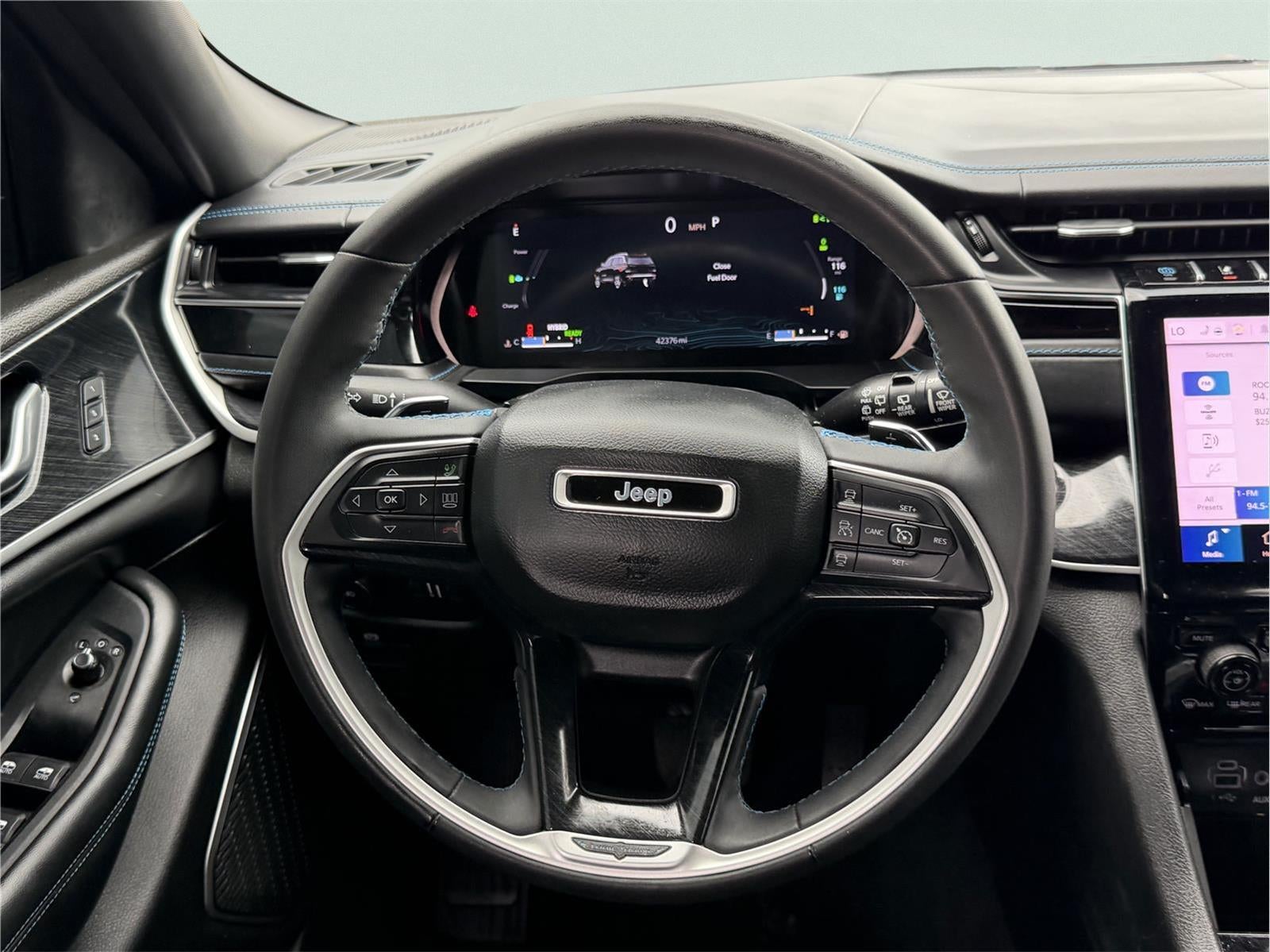 2022 Jeep GRAND CHEROKEE 4XE TRAILHAWK