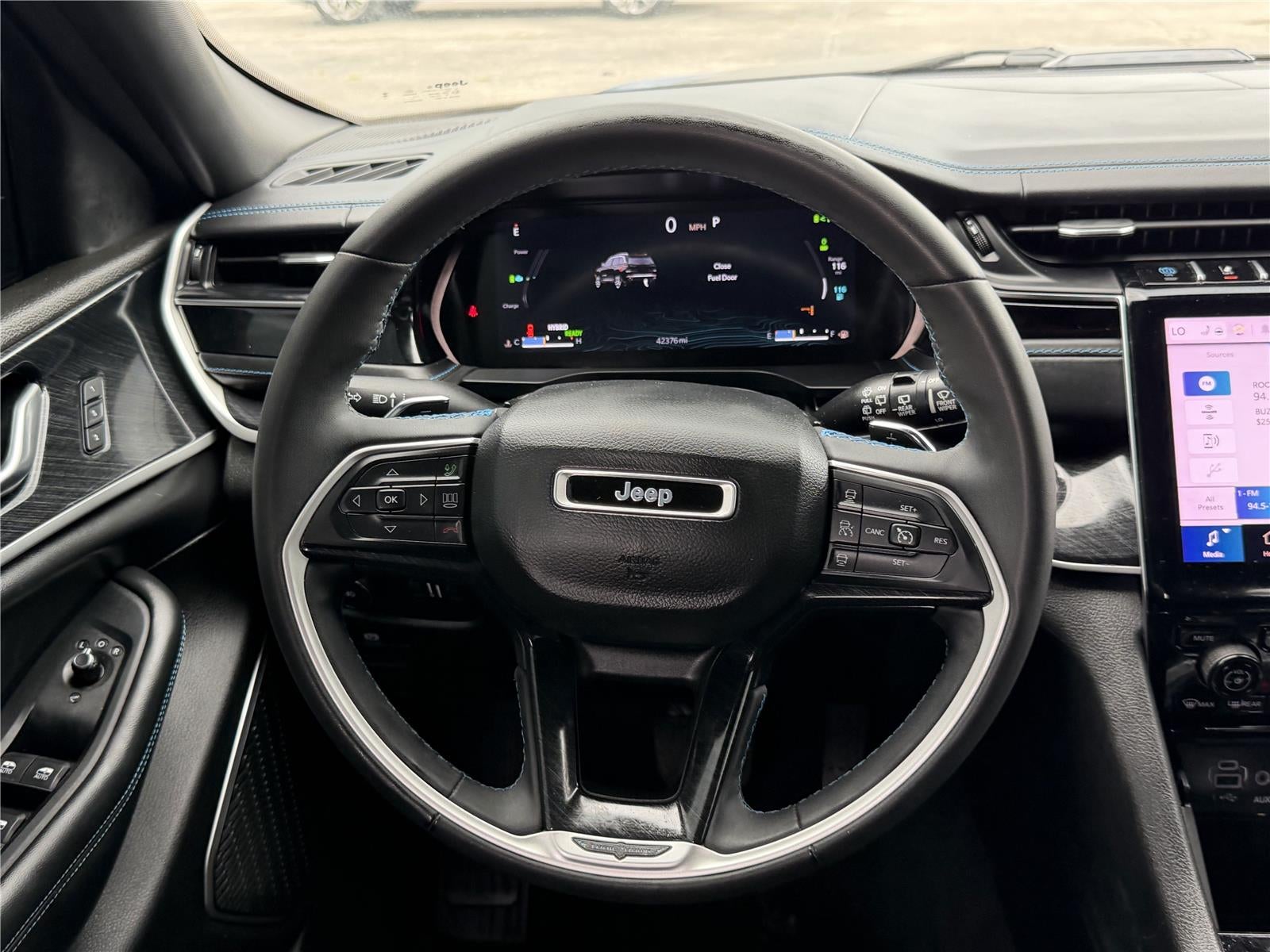 2022 Jeep GRAND CHEROKEE 4XE TRAILHAWK