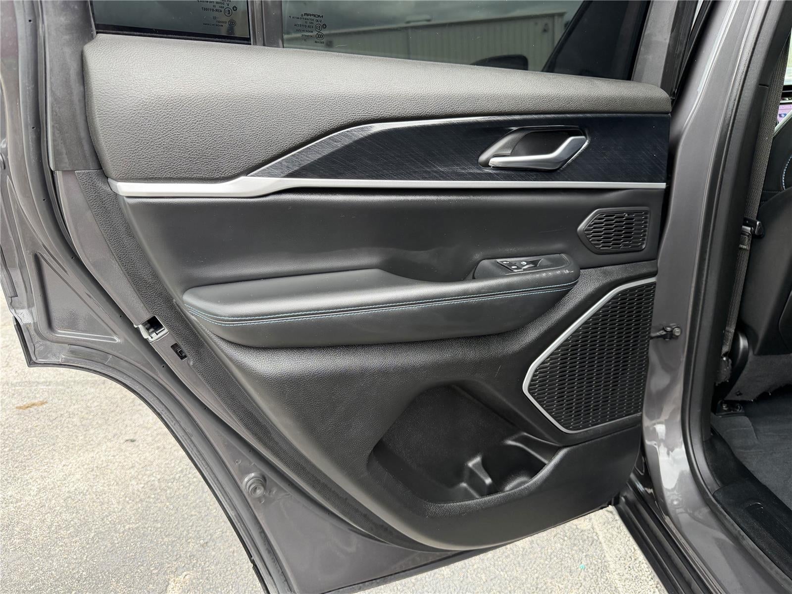 2022 Jeep GRAND CHEROKEE 4XE TRAILHAWK