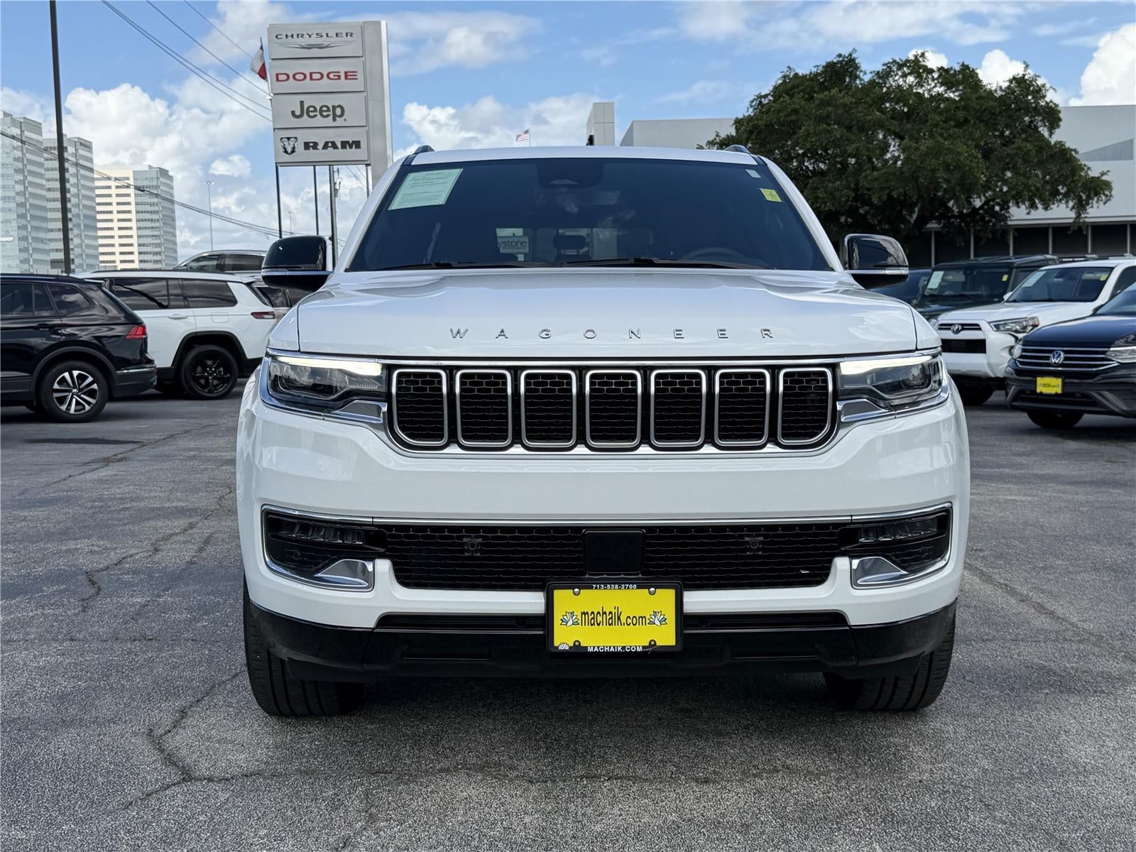 2024 Jeep Wagoneer BASE