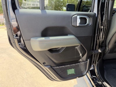 2025 Jeep Gladiator Mojave X