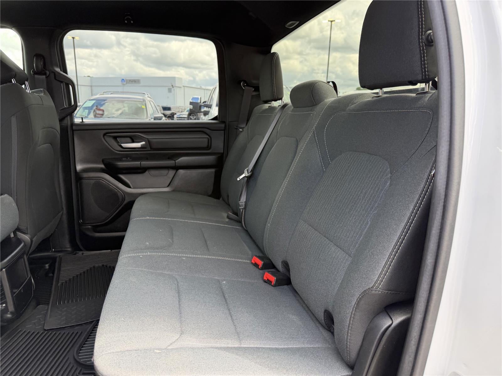 2022 RAM 1500 Tradesman Crew Cab 4x2 5'7' Box