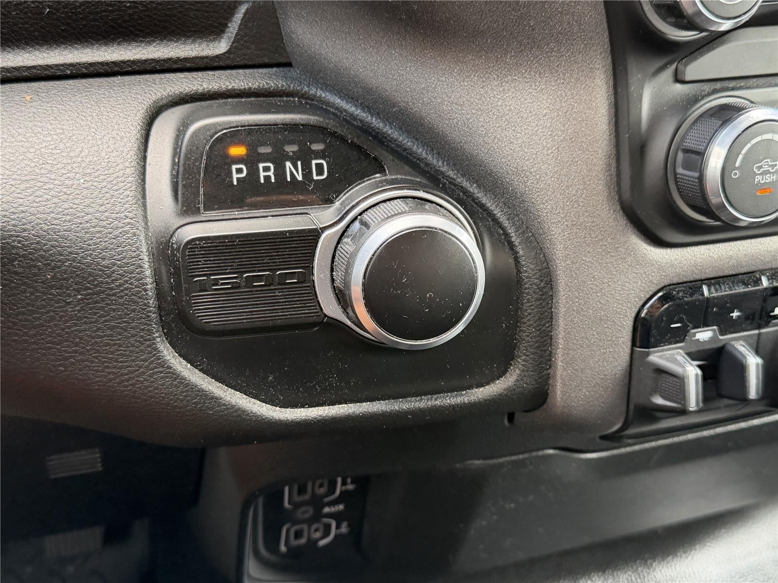 2022 RAM 1500 Tradesman Crew Cab 4x2 5'7' Box