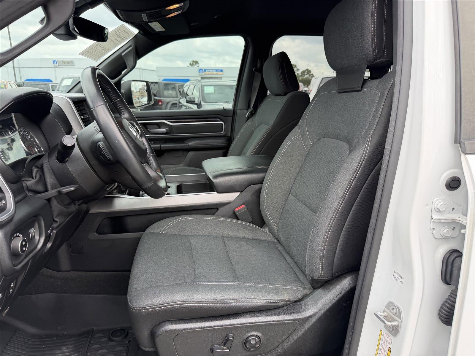2020 RAM 1500 Lone Star Crew Cab 4x4 5'7' Box