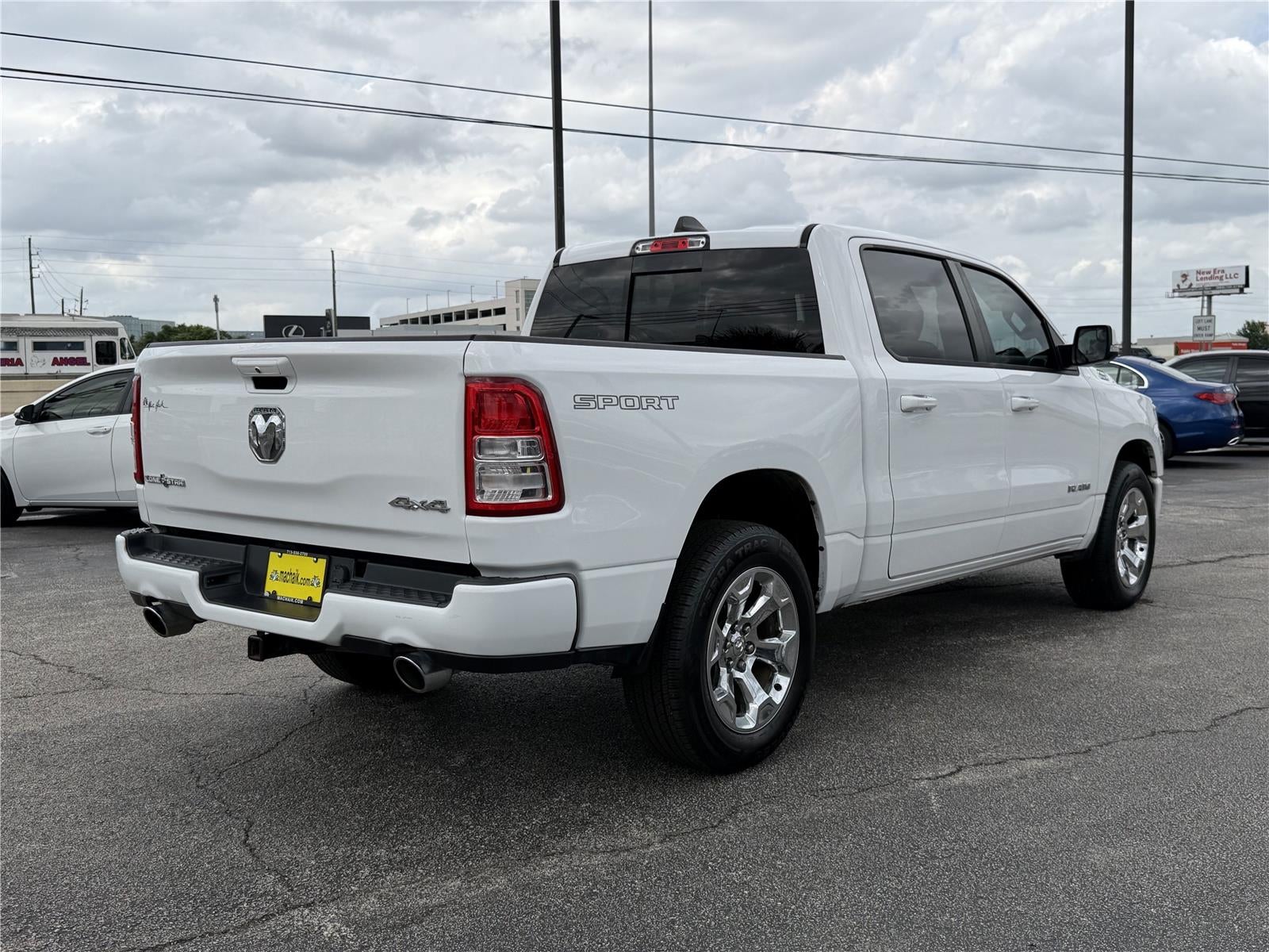 2020 RAM 1500 Lone Star Crew Cab 4x4 5'7' Box