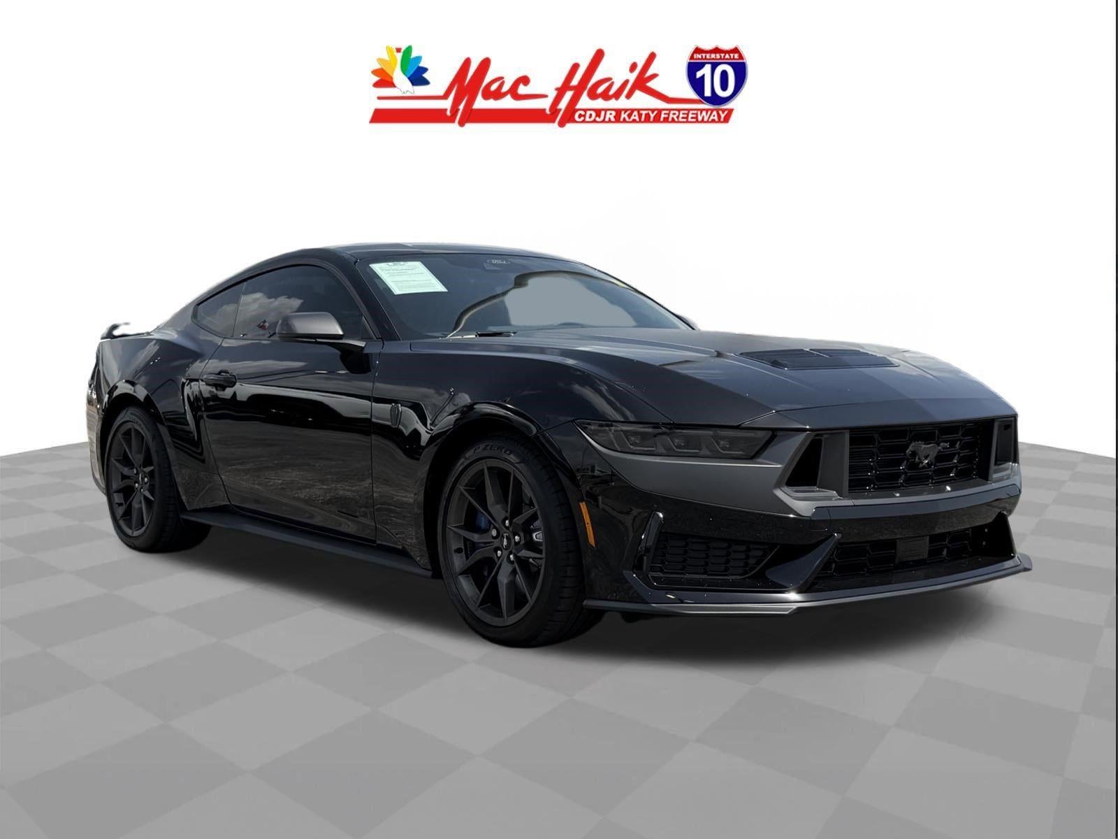 2026 Ford Mustang Dark Horse