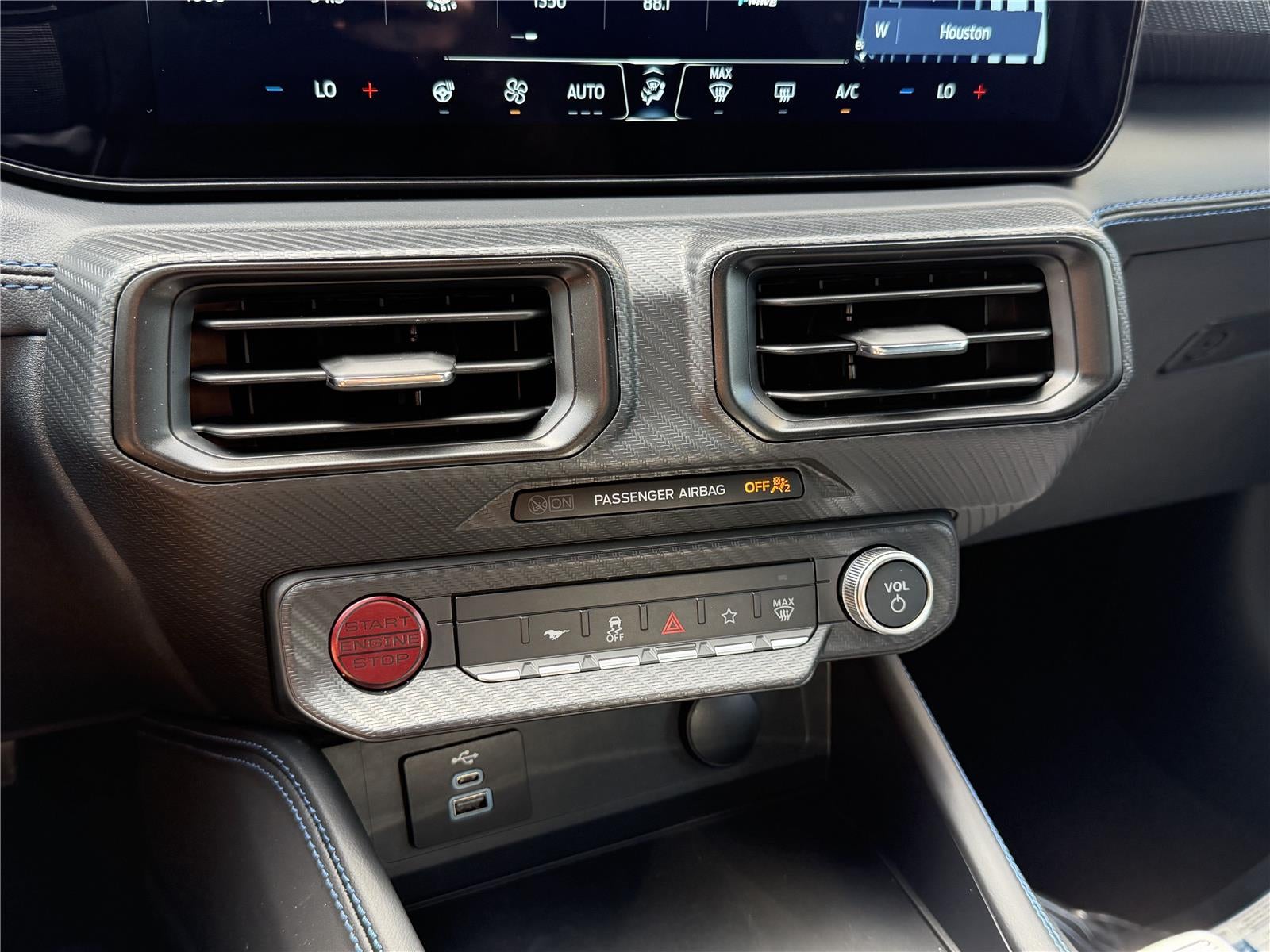 2026 Ford Mustang Dark Horse
