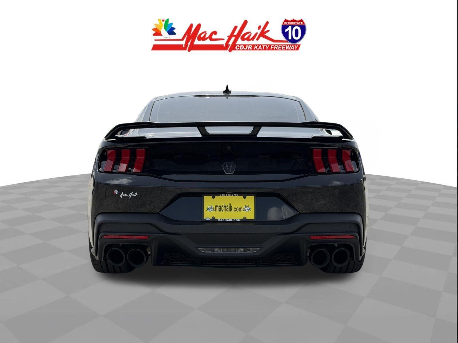 2026 Ford Mustang Dark Horse