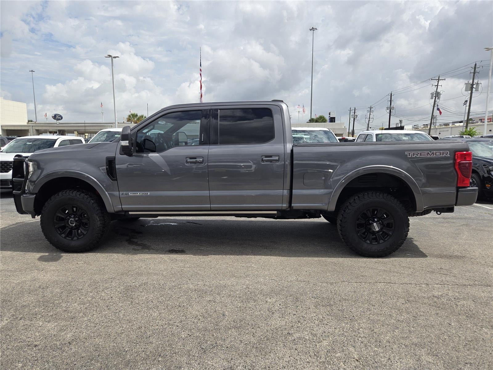 2022 Ford F250 PU LARIAT