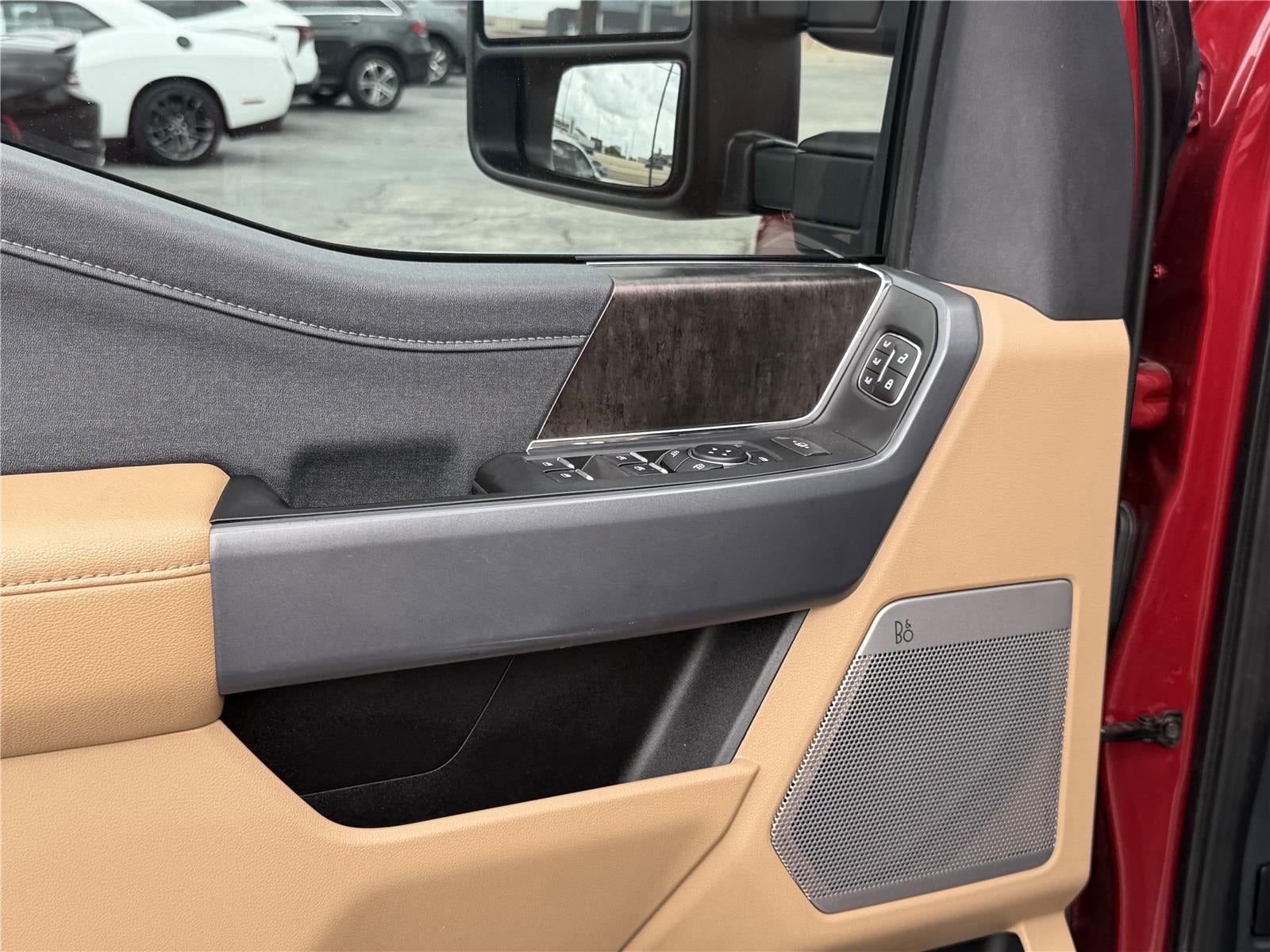 2023 Ford Super Duty F-350 Lariat