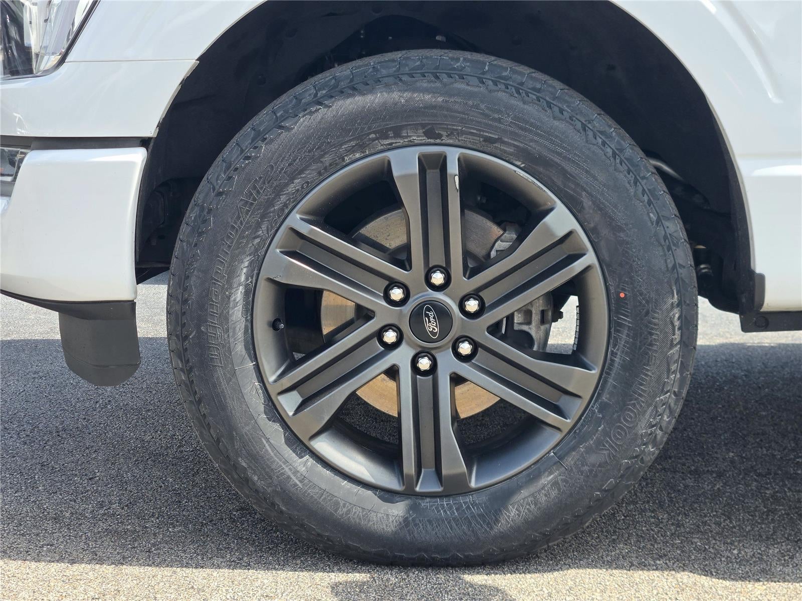 2023 Ford F150 XLT