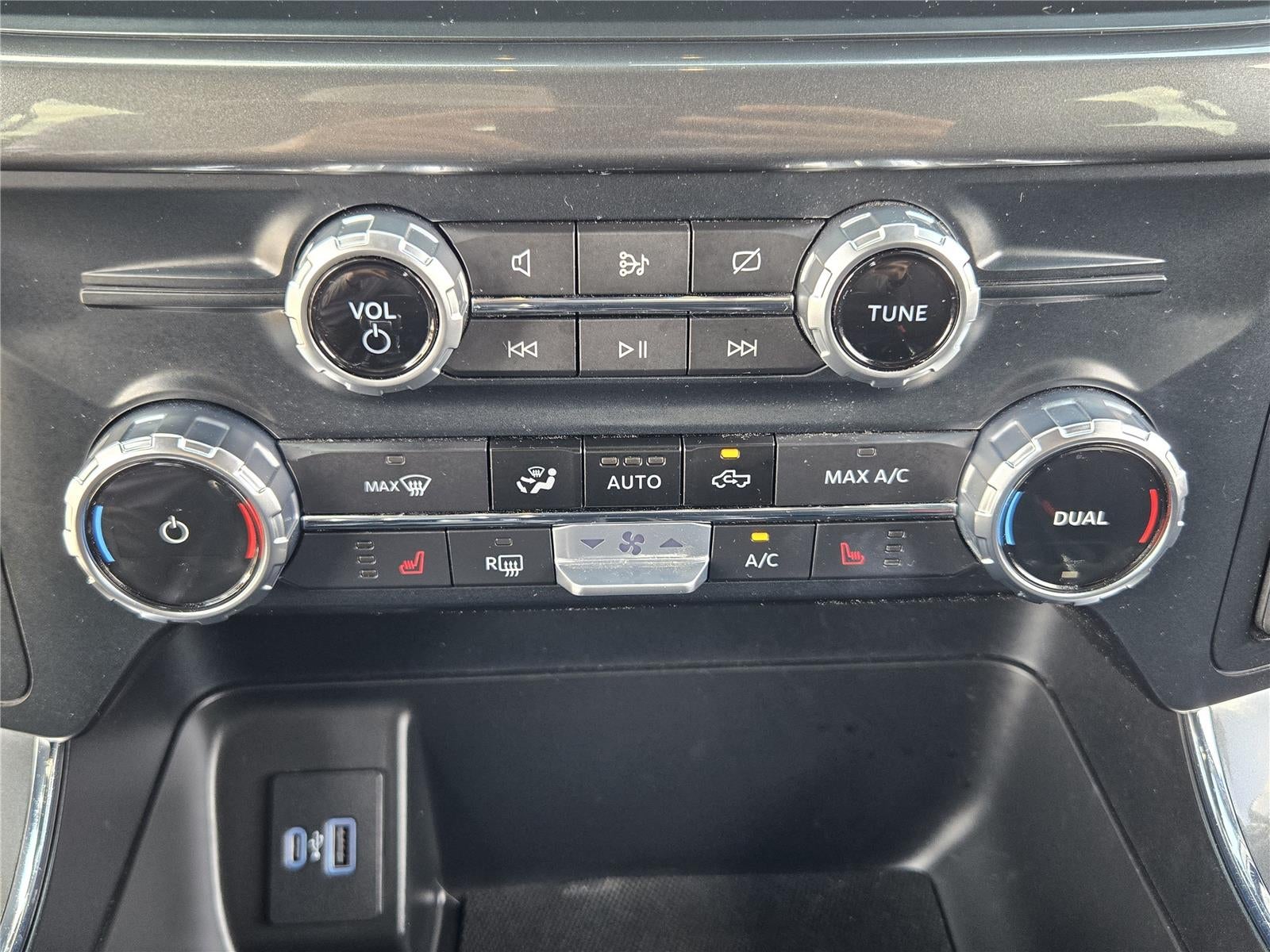 2023 Ford F150 XLT