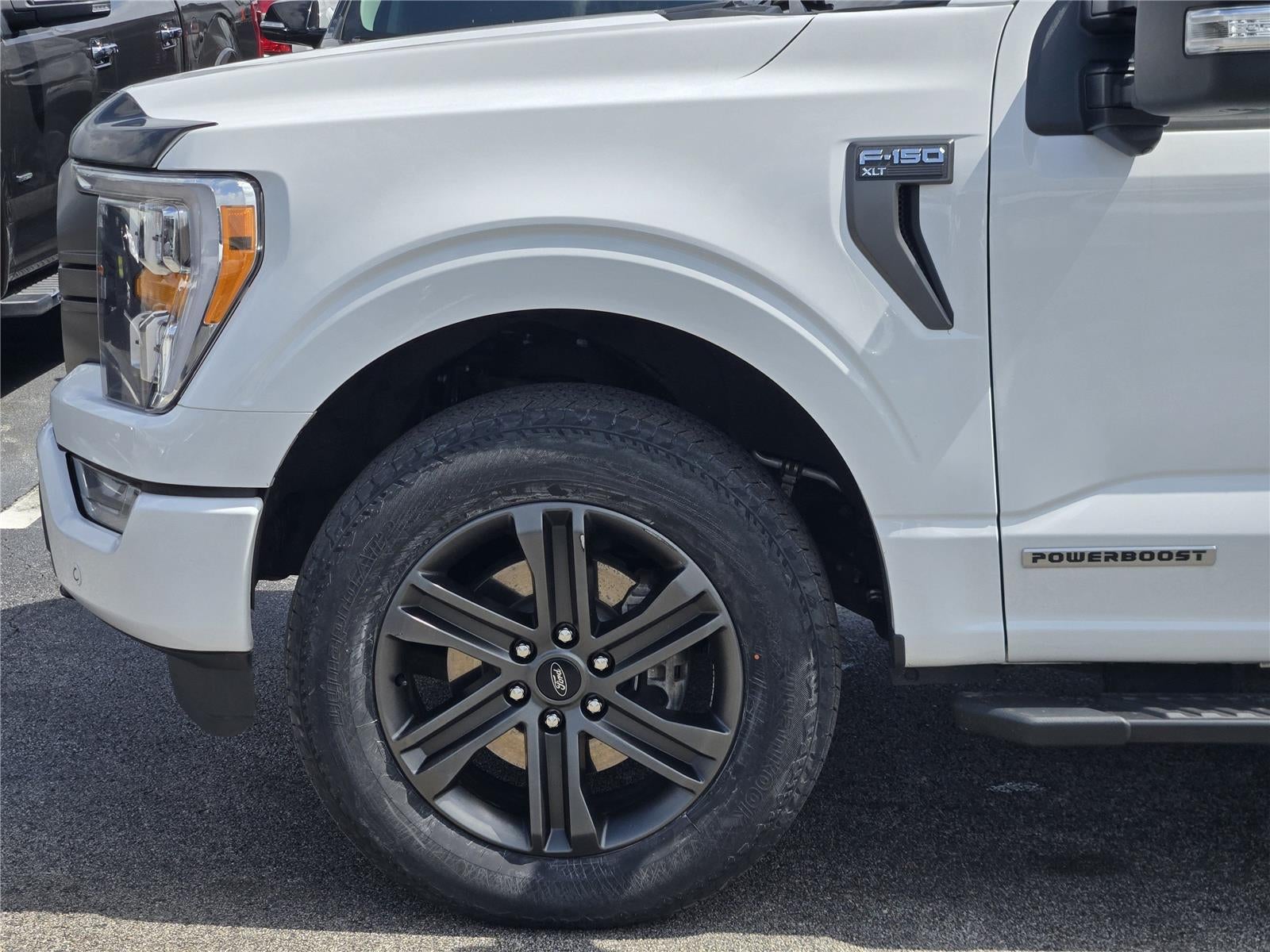 2023 Ford F150 XLT