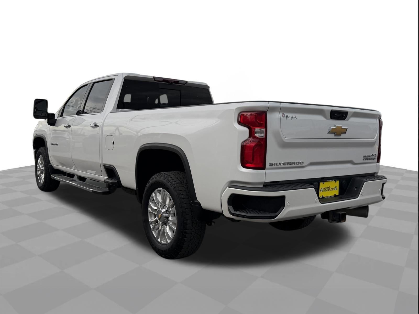 2022 Chevrolet Silverado 3500HD High Country
